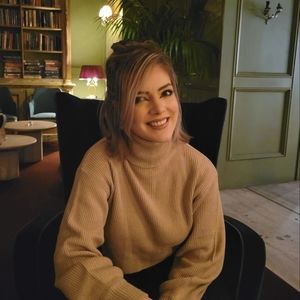 Meet your Posher, Maddie